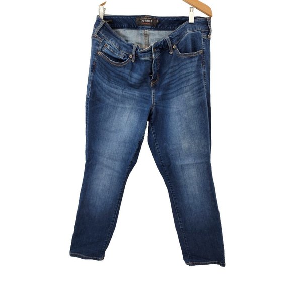 Torrid Premium Ultra Skinny Womens Size 16R Blue Jeans High Rise‎ Dark Wash - Picture 11 of 12